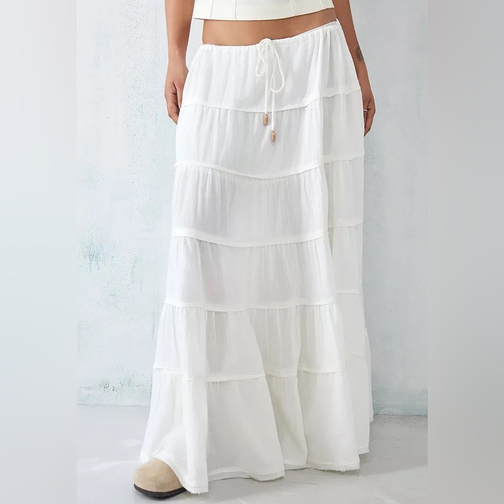 SIMPLY SMITTEN MAXI SKIRT BY FREE PEOPLE - White, size small (S) - Picture 3 of 3